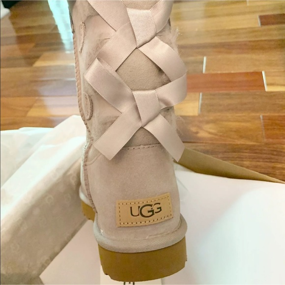 Ugg BAILEY BOW II BOOT - Picture 7 of 14
